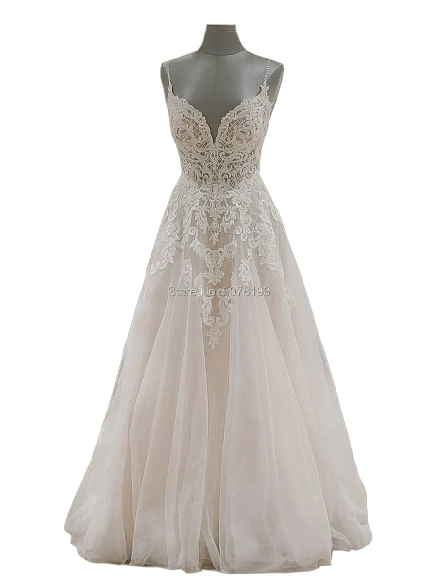 

8265 luxurious V-neck natural A-line floor-length tulle long wedding dresses/formal wearing/gowns appliques&beaded free shipping