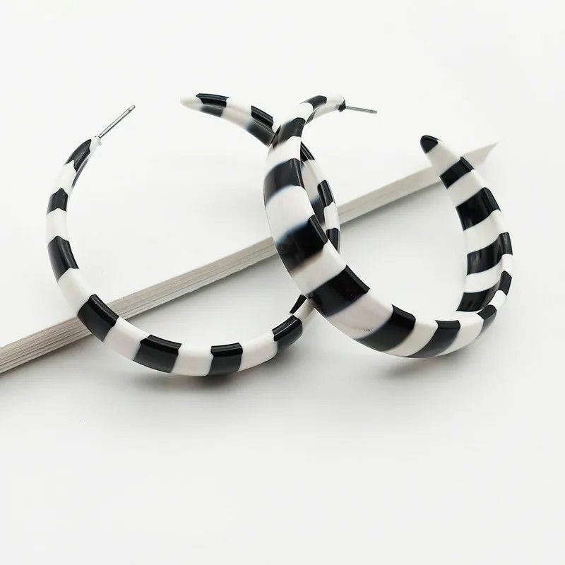 Богемные ацетатные серьги с пластиной черно-белые C-type Модные преувеличенные