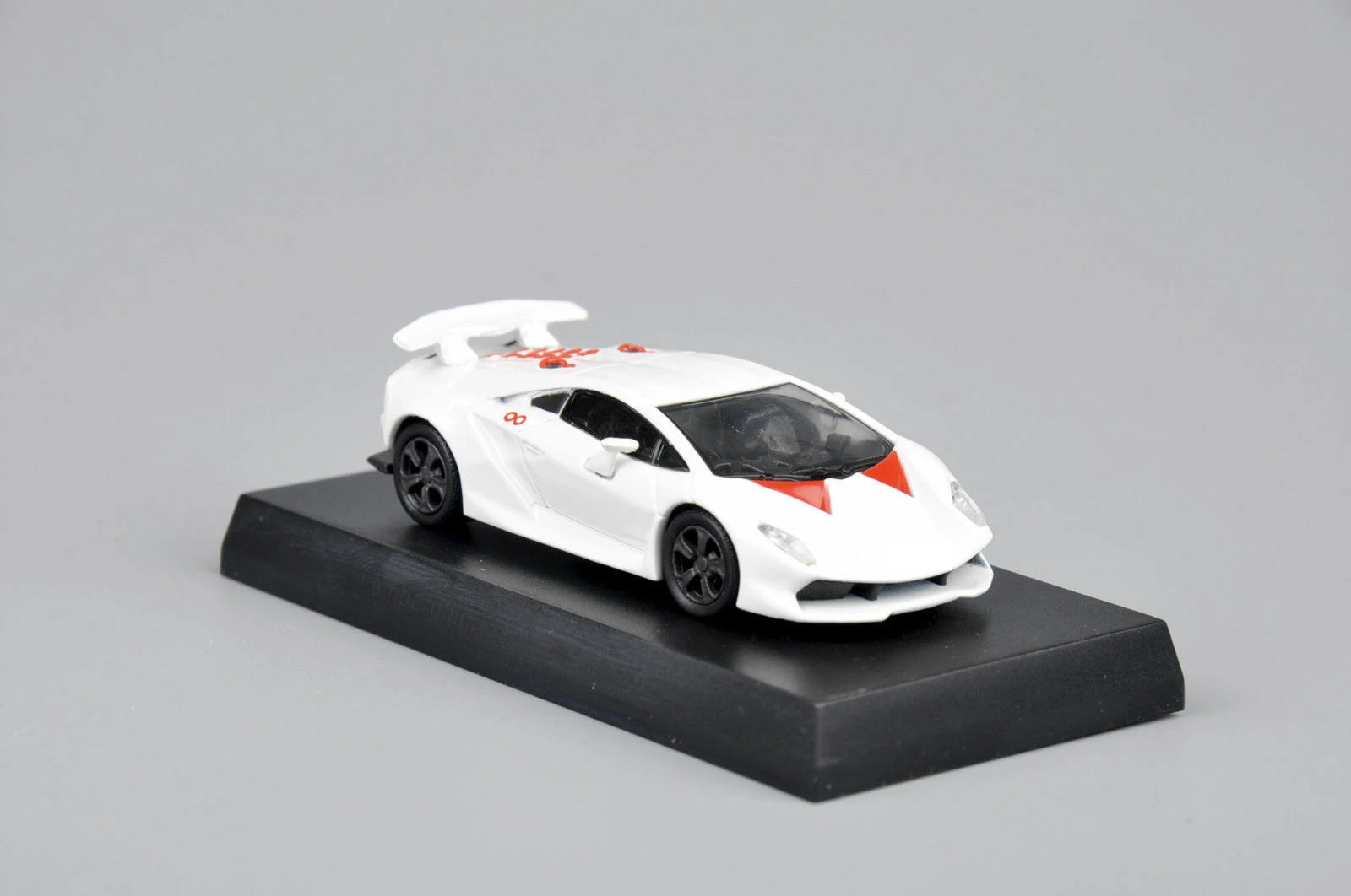 Kyosho 1: 64 литая модель автомобиля Sesto Elemento Minicar коллекция