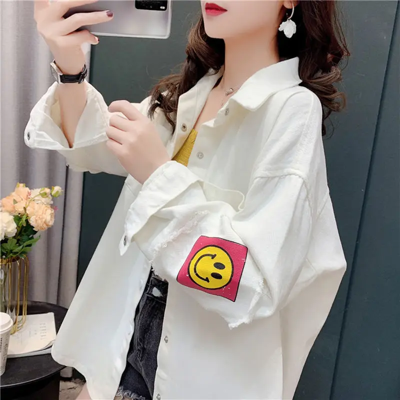 

Printed Smile Face Denim Shirt Women's Spring And Autumn 2021 New Korean Lazy Style Versatile Fashion Top Harajuku Blouse Ins