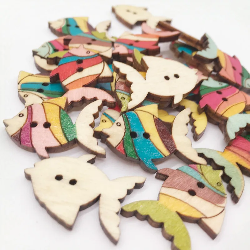 50 таблеток/упаковка 26 мм крашеные маленькие рыбки Деревянные Пуговицы детские DIY