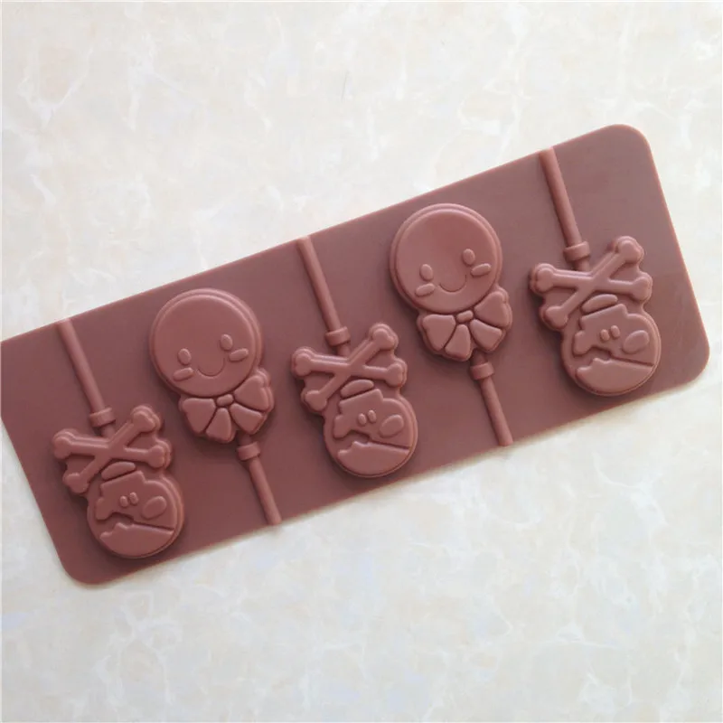 

5 hole smiling face Pirate Skull spoof cake decoration mold with stick
