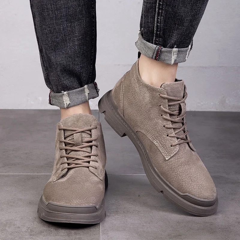 

New genuine leather casual shoes high tops man trend light short boots 2020 Spring Retro Casual Shoes
