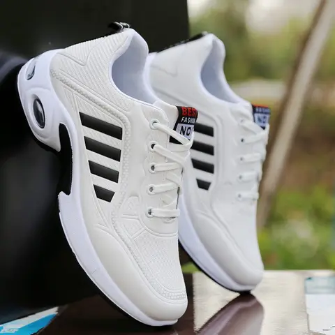 Белые кроссовки для мальчиков, повседневная кожаная Спортивная теннисная обувь на осень и весну 2022, модные мужские кроссовки с вулканизированной подошвой, классические кроссовки