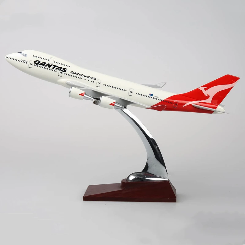 Модель самолета авиакомпании Qantas Airlines модель из полимерной смолы Боинг B747