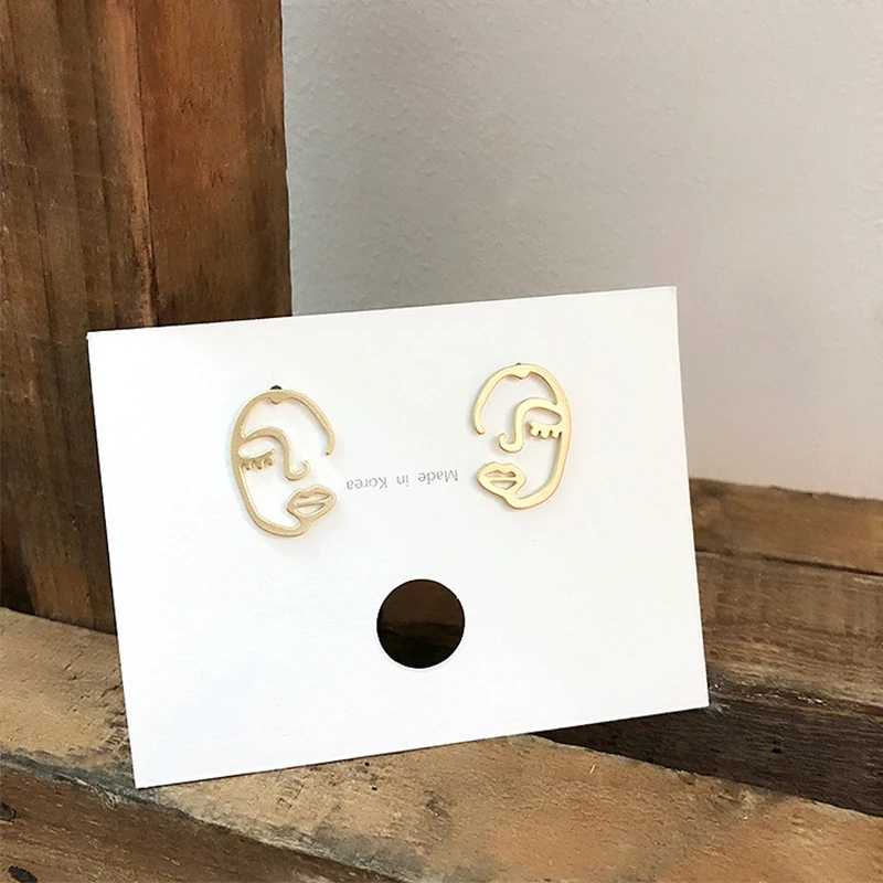 Серьги-гвоздики в винтажном стиле для девушек уникальный дизайн из простого