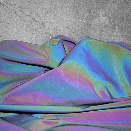 Радужный светильник отражающий градиентный светящийся ширина 140 см