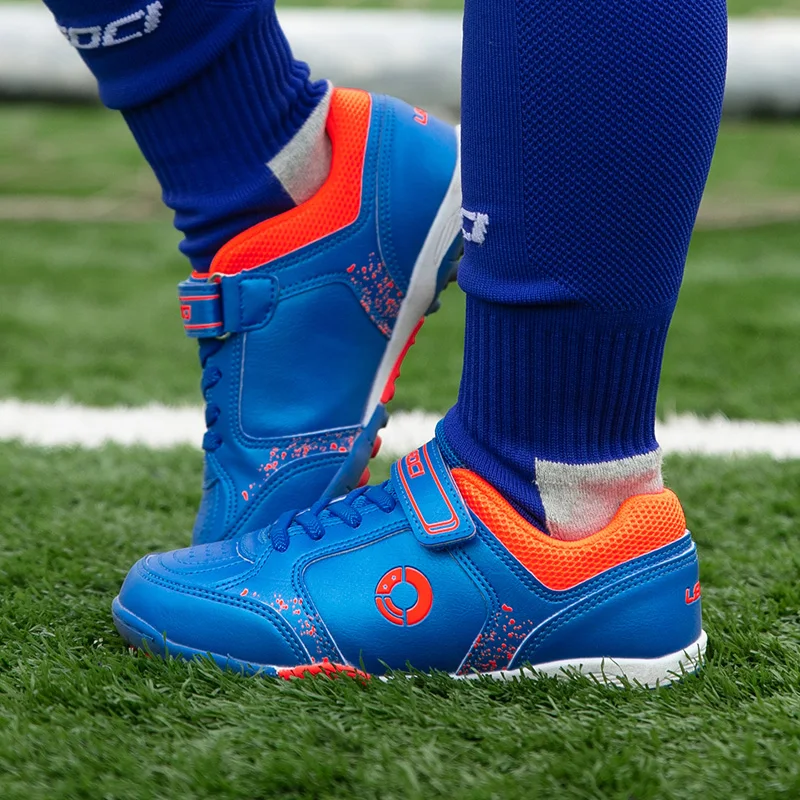 

Boy Sport Shoes Children's Crushed Football Shoes Little Girl Shoes Kids Short Nail Leather Integrated Training Shoes Lightly