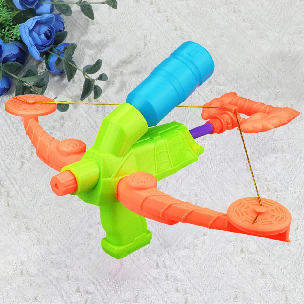 

Shape Water Soaker Toys Funny Play Water Container Shooter Chic Summer Beach Playthings Bath Toys (Green)