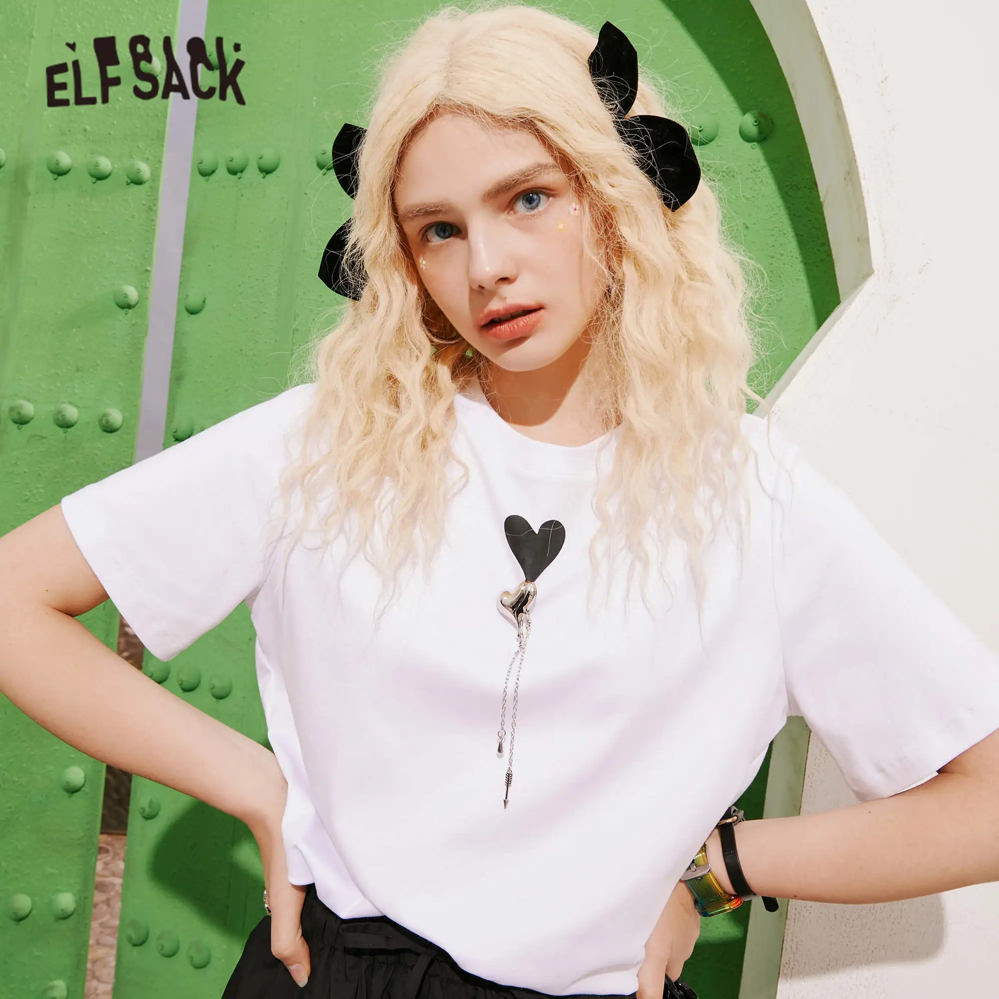 

Женские повседневные футболки ELFSACK Harajuku с буквенным принтом и цепочкой, 2021 летние винтажные Женские базовые Топы на каждый день с коротким р...