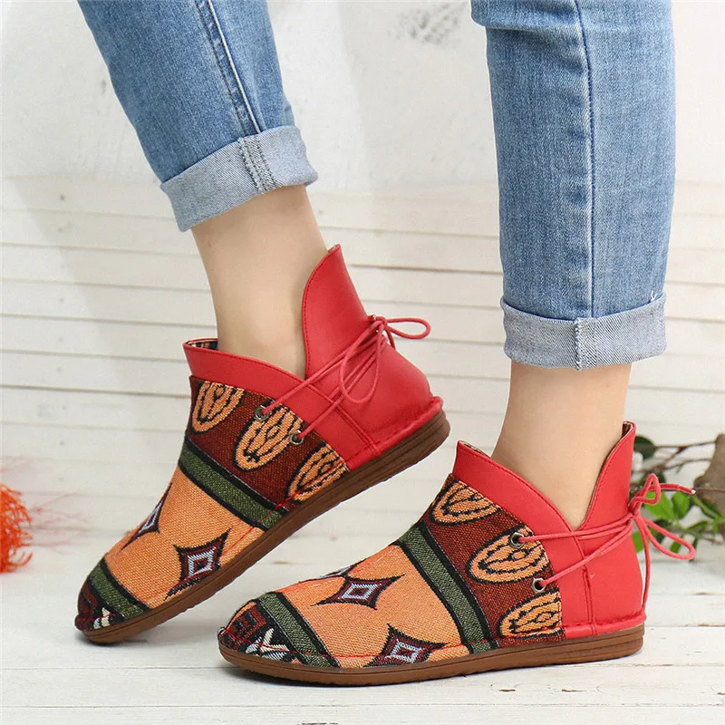 

SOCOFY Womens Cowboy Flat Ankle Boots Stitching Cloth Ethnic Style Lace Up Round Toe Boots Casual Outdoor Shoes 2020