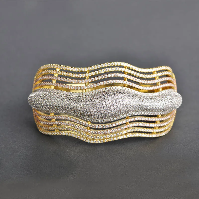 Женский ювелирный комплект из колье и серёг с фианитом | Украшения аксессуары