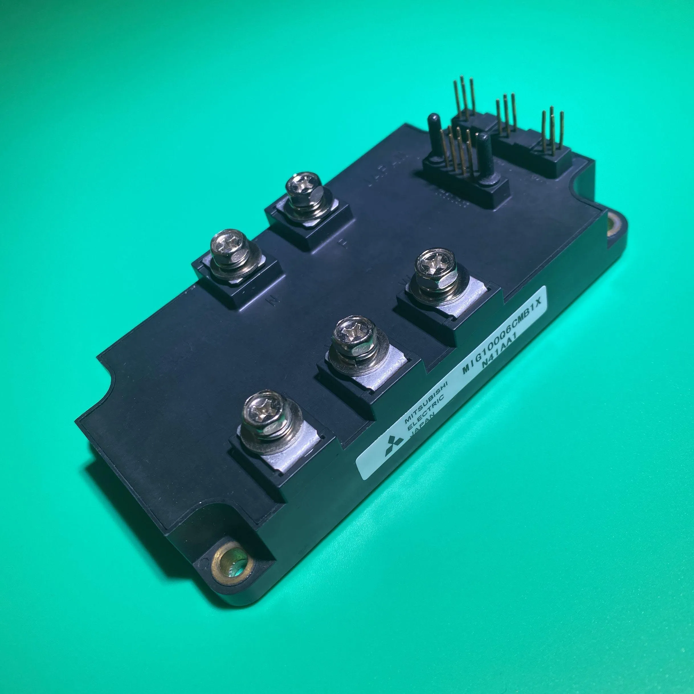 MIG100Q6CMB1X модуль СВАРОЧНЫЙ АППАРАТ IGBT MIG 100Q 6CMB1X высокомощные импульсные Приложения