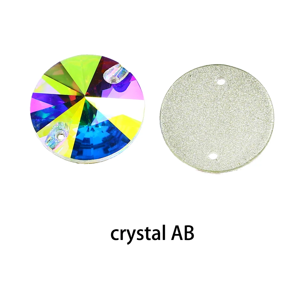 Хрустального кабошона Rivoli с украшением в виде кристаллов на горном хрустале