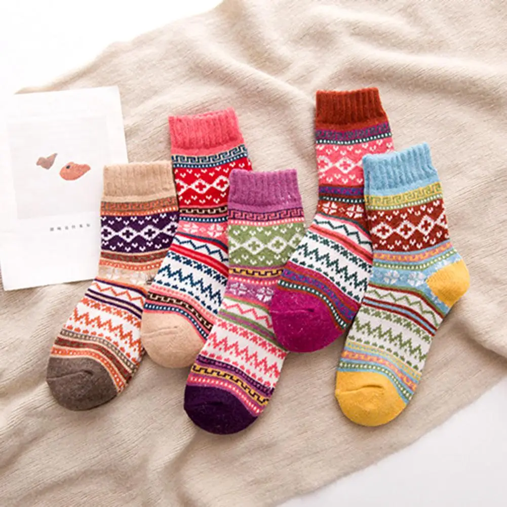 

5Pairs Women Retro Imitation Woolen Thick Breathable Stripe Plaid Print Socks