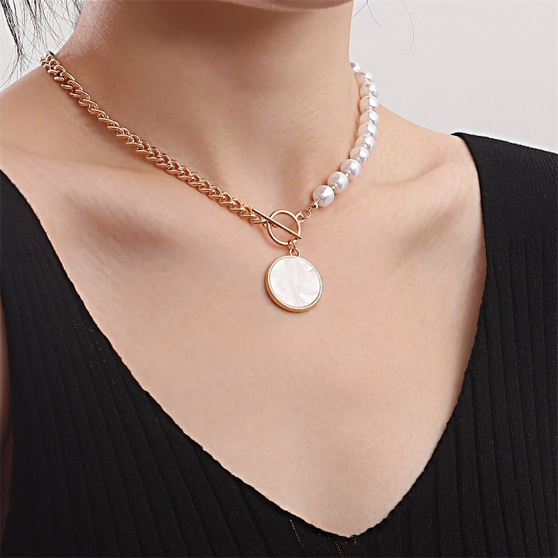 

Elegant Temperament Imitation Mother-Of-Pearl Pendant Necklace Creative Stitching Ladies Clavicle Chain Ladies Girl Jewelry Gift