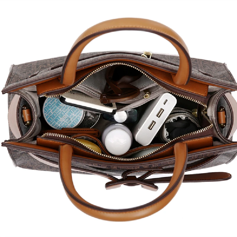 Presbyopia Bag 2021 New Fashion Commuter Women's Totes Large-capacity One-shoulder Portable Small Square Handabgs Cowleather Sac