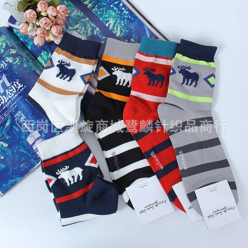 

Christmas Men Sock Reindeer Man Socks Cotton Warm Cute Cartoon Home Autumn Winter New Japanese Casual Creative Fashion Skarpetki