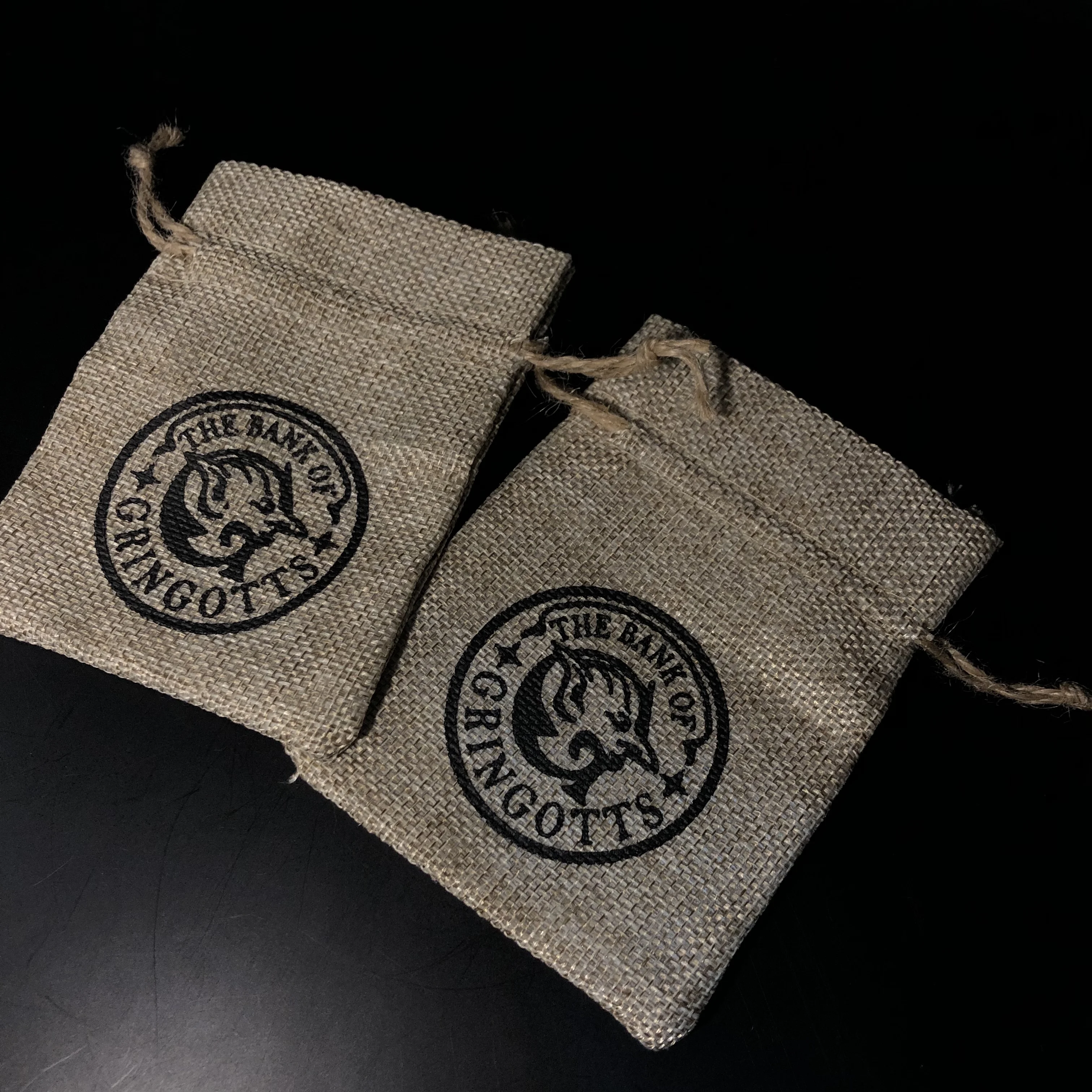 10 шт. в упаковке сумки волшебника банка Волшебный мир подарки для косплея