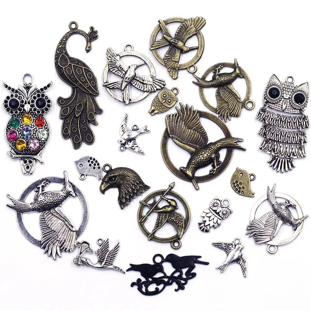 

30g Random Pendants Birds Swallow Hawk Pigeon Owls Animal Bronze Silver Color For Charms Necklaces Jewelry DIY Accessories