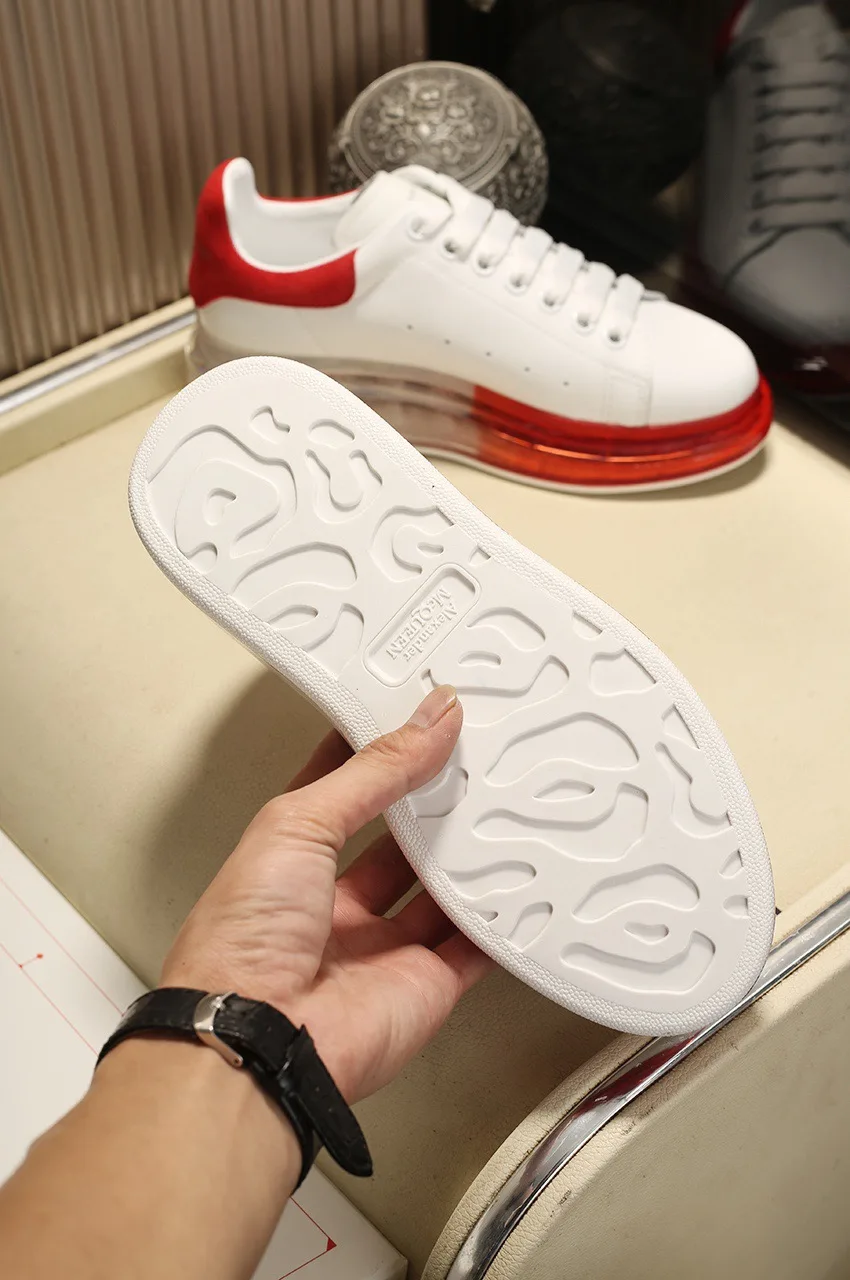 Новинка сезон Ранняя осень маленькие белые туфли McQueen женская обувь на толстой