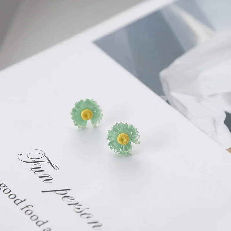

2020 Summer Candy Color Flower Earrings for Women Girls Colorful Metal Resin Daisies Stud Earrings Statement Jewelry Pendientes