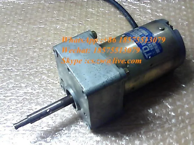 

Оригинальный японский токушев DC редуктор с датчиком TD3022G-24F-9K24F DC24V 5A б/у