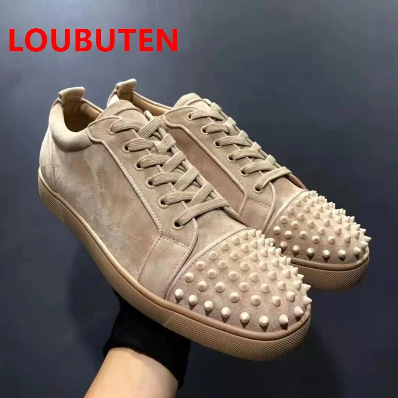 

Кроссовки LOUBUTEN мужские/женские с низким вырезом, повседневные туфли на плоской подошве, лоферы, с заклепками, с граффити, с красной подошвой