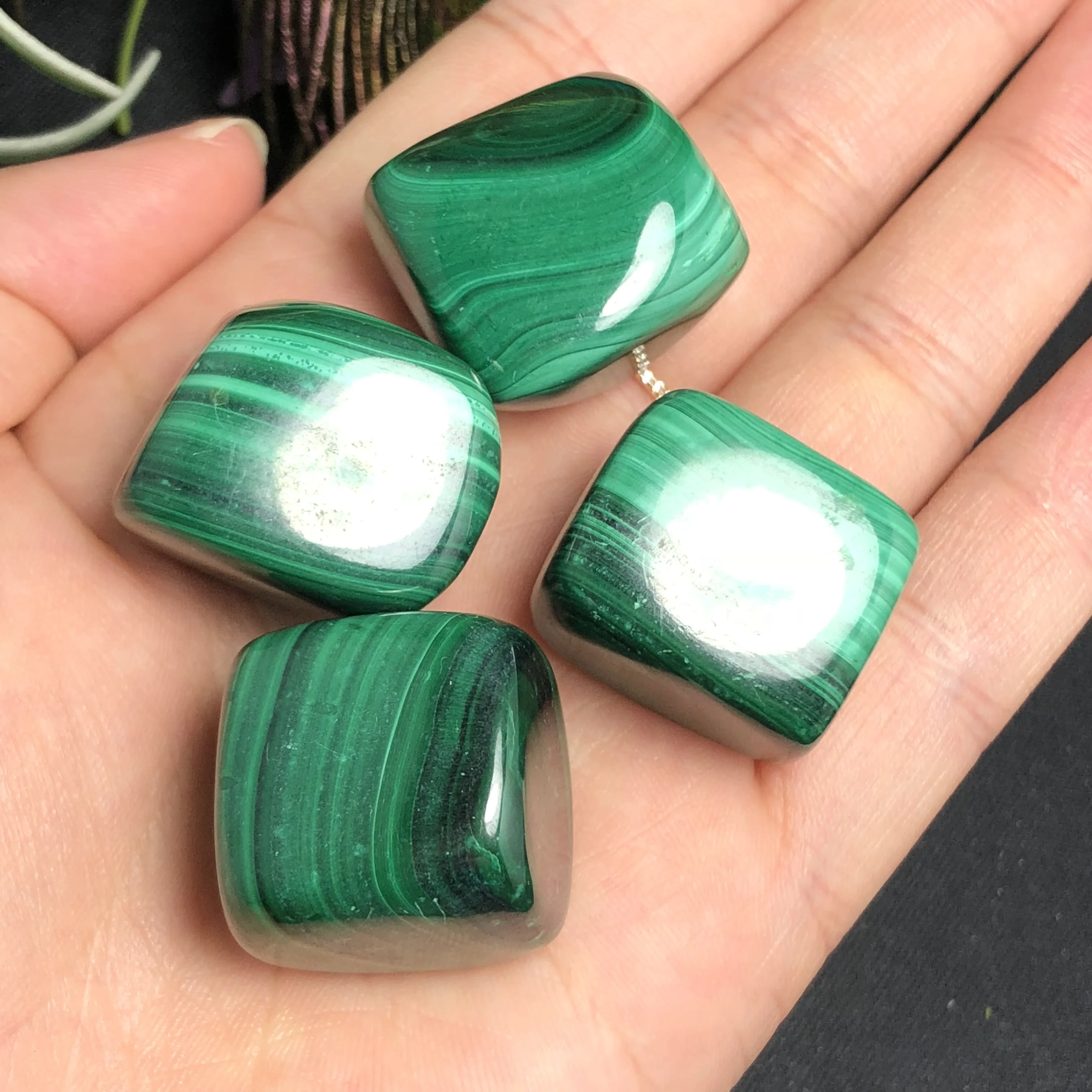 

4Pcs Natural malachite crystal small block crafts home decoration