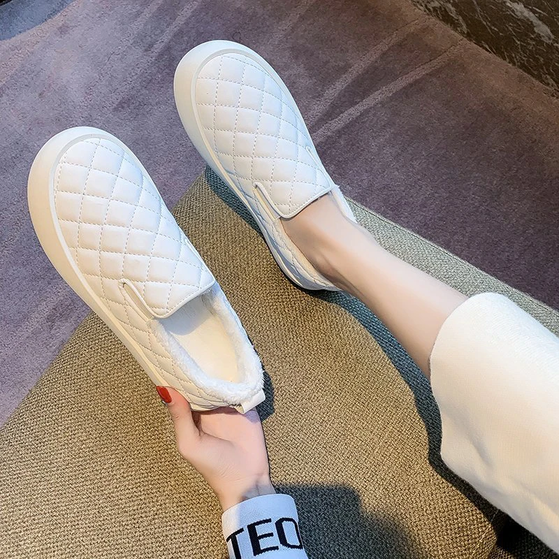 

Casual Woman Shoe Clogs Platform Round Toe Increas Height All-Match Slip-on Loafers With Fur Creepers Moccasin New Slip On