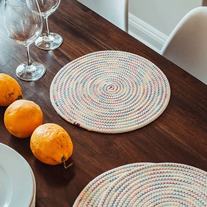 

Inyahome радужные цветные хлопковые веревки тканые круглые подставки Термостойкие и впитывающие коврики для обеденного стола защита