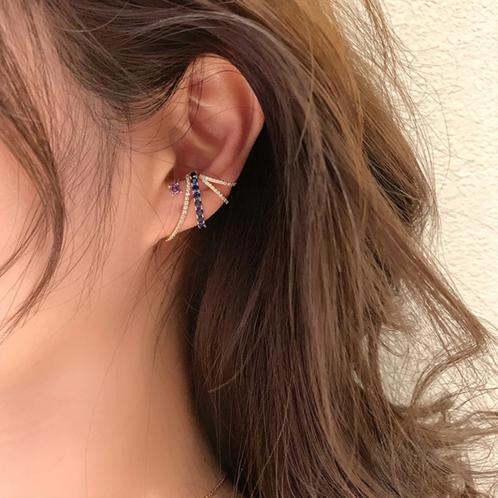 

SIPENGJEL Fashion Inlaid Zircon Geometric Curved Ear Cuff Earrings Simple Korean Style Earrings For Women Jewelry 2021