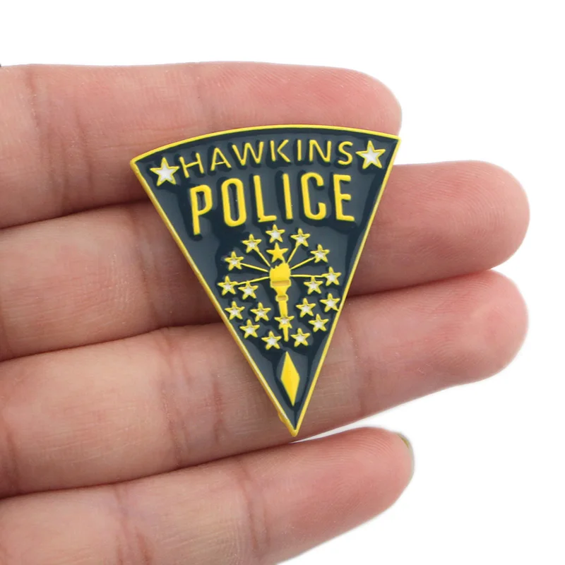 

E0800 Stranger Things Funny Zinc Alloy Pin Buckle On Shirt Clothes Backpack Shoes Brooches Diy Decoration Jewelry E0800