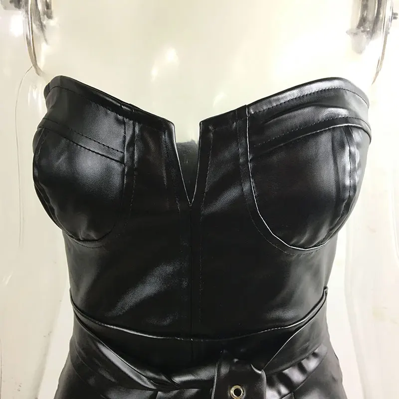 Женское платье с поясом GACVGA черное облегающее открытой спиной из искусственной