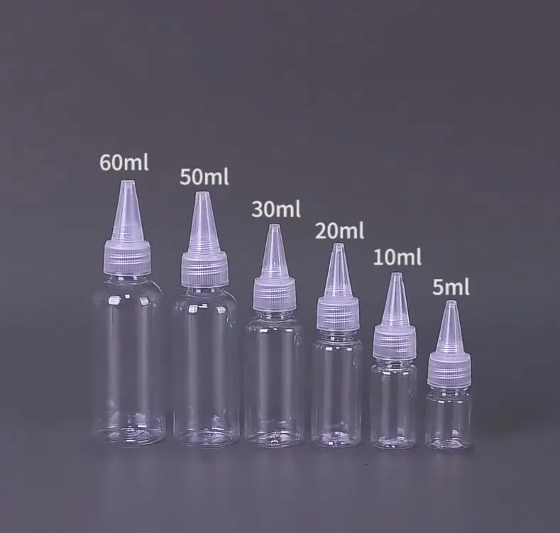 Пластиковая бутылка с клювом |