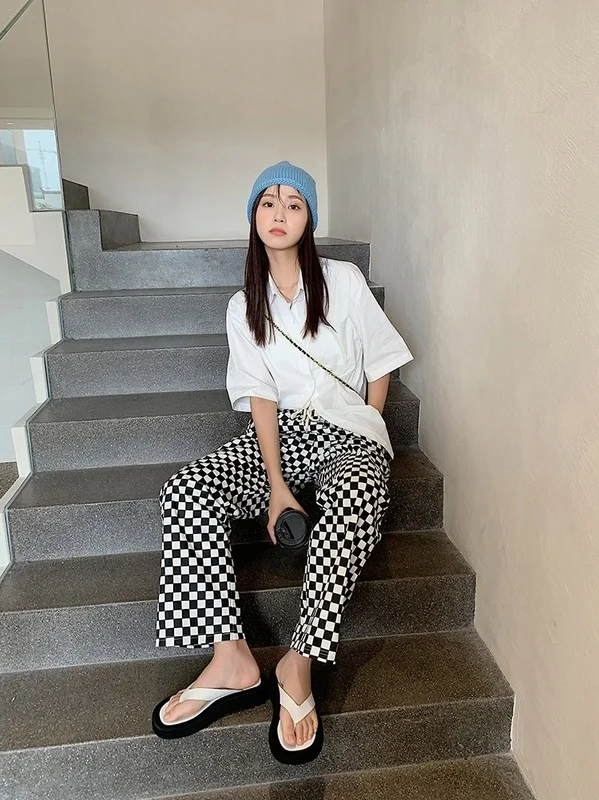 

Брюки женские клетчатые с широкими штанинами, черно-белые