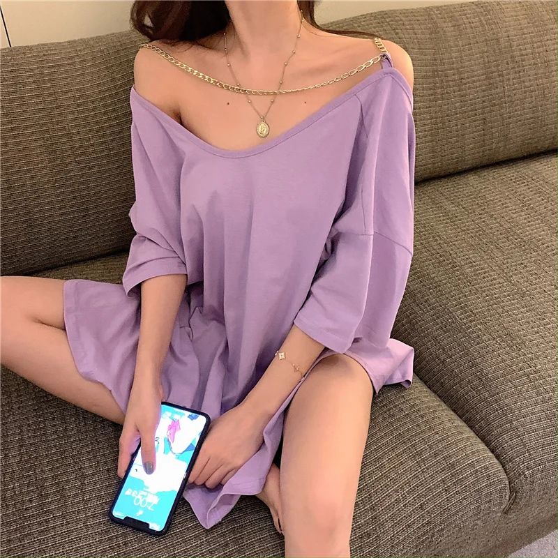 

Spring and Summer 2021 New Design Sense Sneaky Design Sexy Backless Chain Decoration T-shirt Versatile Loose Top Female Fashion