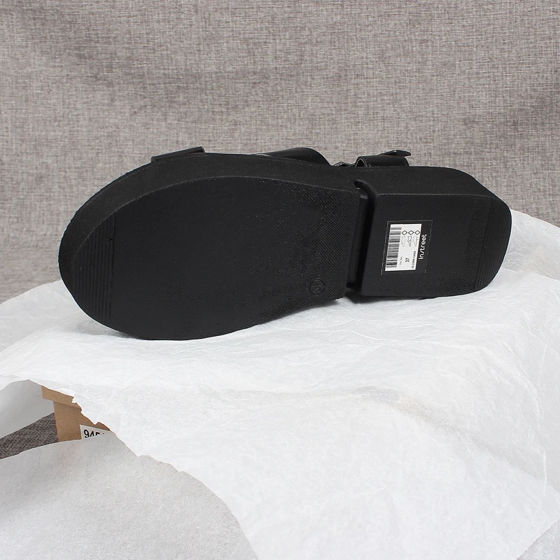 

Large Size Female Sandal Block Heels Comfort Shoes for Women Cross Muffins shoe All-Match Clogs Wedge 2021 Summer Big Girls Chun