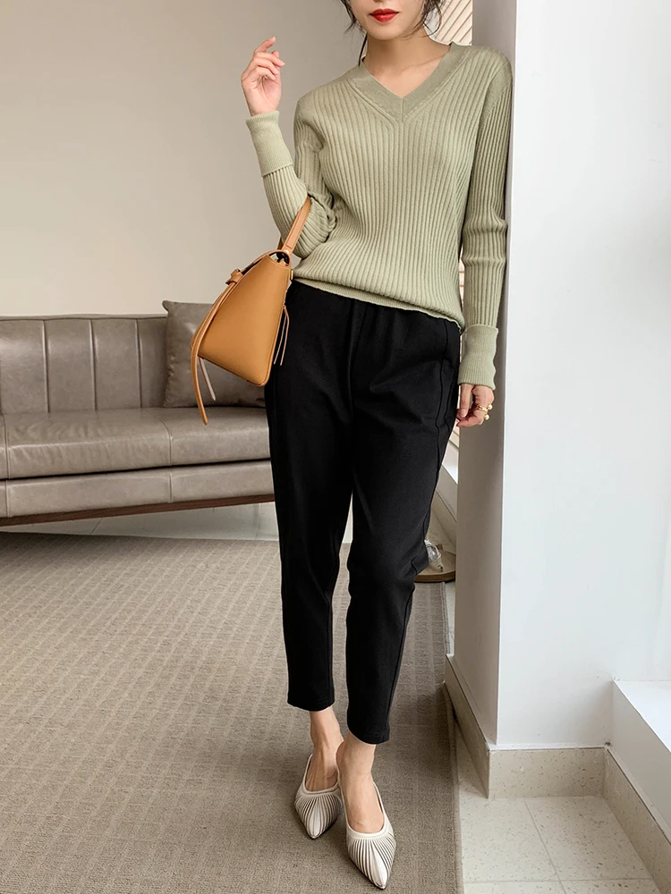 Women Pullovers Wool knitted Sweaters V neck pullover Fall Winter Bottoming knit Natural Silk Basic Sweater