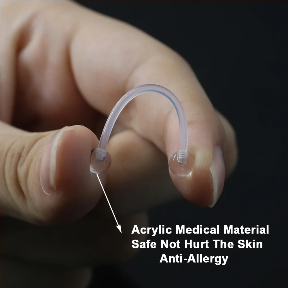 Серьги-гвоздики акриловые в стиле индастриал бижутерия для пирсинга на белом и