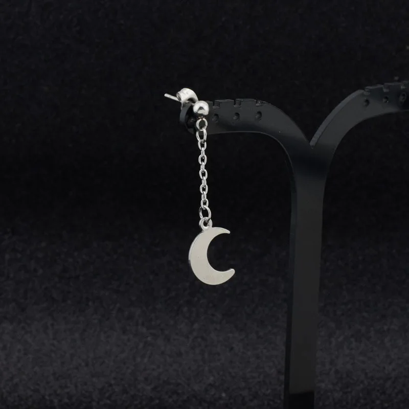 

Single Stainless Steel Moon Chain Tassel Women and Men Earrings Korean star same style Trendy Earrings Ornament Wholesale