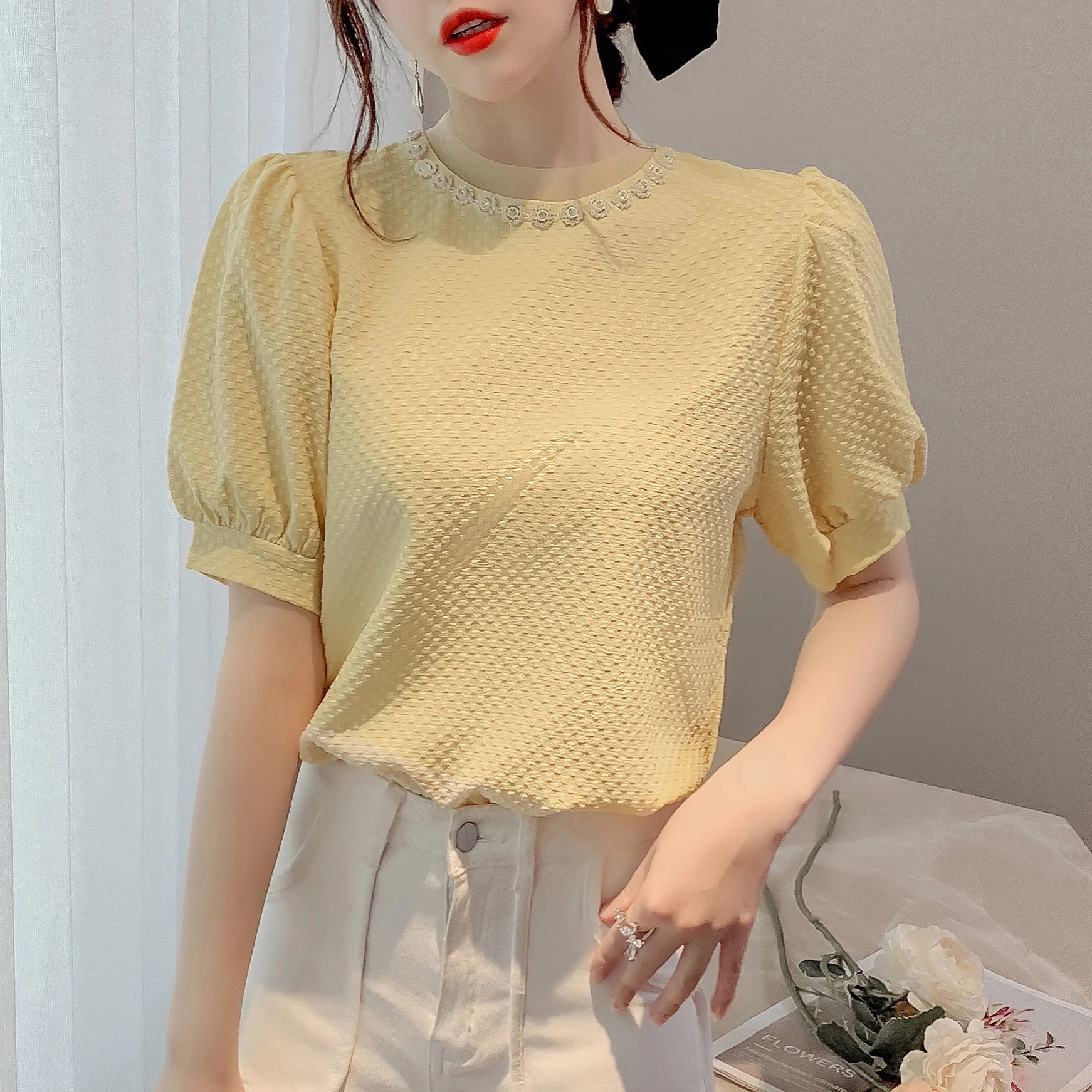 

Puff Sleeve T-shirt Women's Summer New round Neck Loose Slimming Sense of Design Niche Casual Short-Sleeved Top