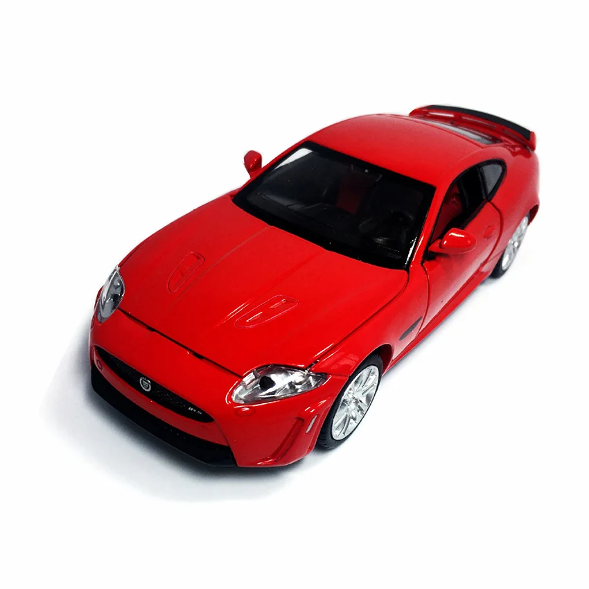 Модель игрушечного автомобиля из сплава с подлинной лицензией 1:32 | Игрушки и