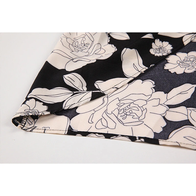 

French Elegant Romantic Floral Printed Dresses For Women 2021 Summer Fashion Sexy Cross V Neck Skinny Long Midi Dresses Female