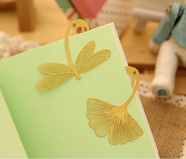 3 Pcs Mini Reading Gold Tone Romantic Metal Clips Book Mark for Arts Label Great Gifts Decoration