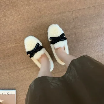 

Shoes Woman 2021 Modis Loafers Fur Autumn Casual Female Sneakers Flats Round Toe New Cute Fall Moccasin Dress Winter Fashion PU