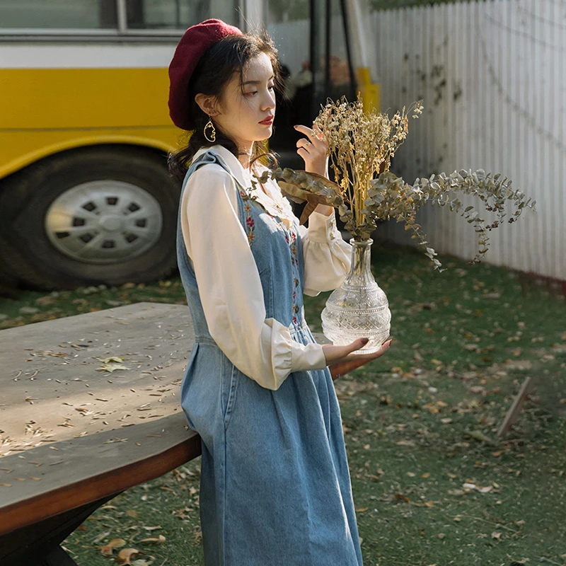 

GALCAUR Sweet Two Piece Set For Women Peter Pan Collar Embroidery Floral Shirt Sleeveless Denim Dress Vintage Sets Female 2020