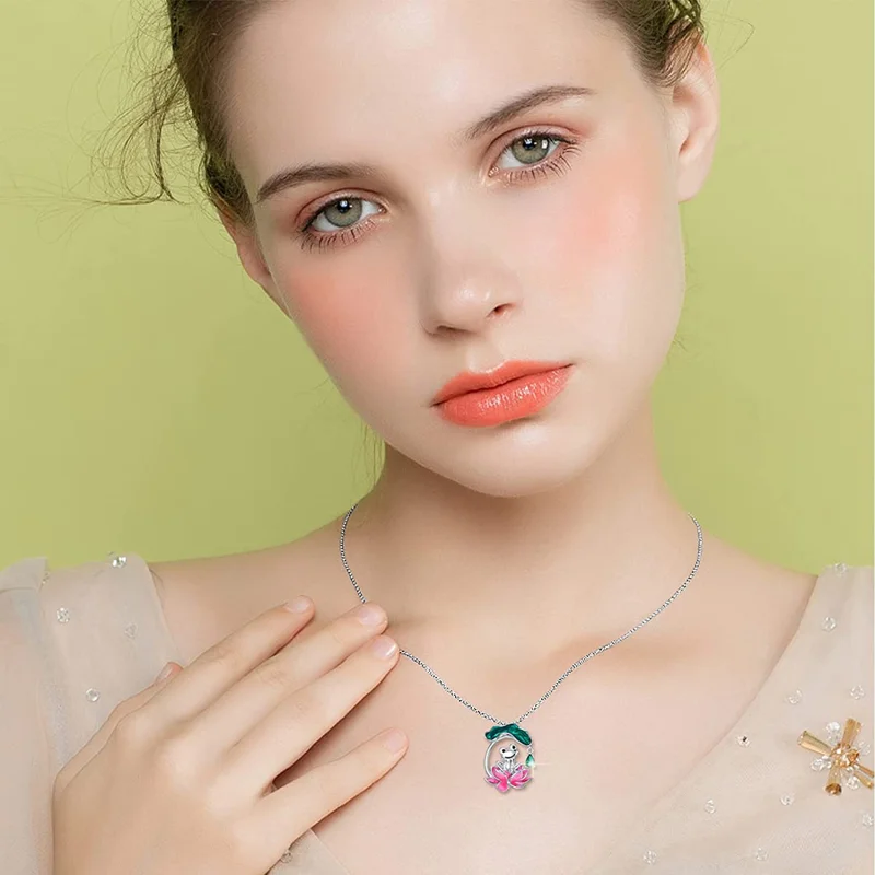 Изысканная и прекрасная женская подвеска лягушка для отдыха любовь лотос