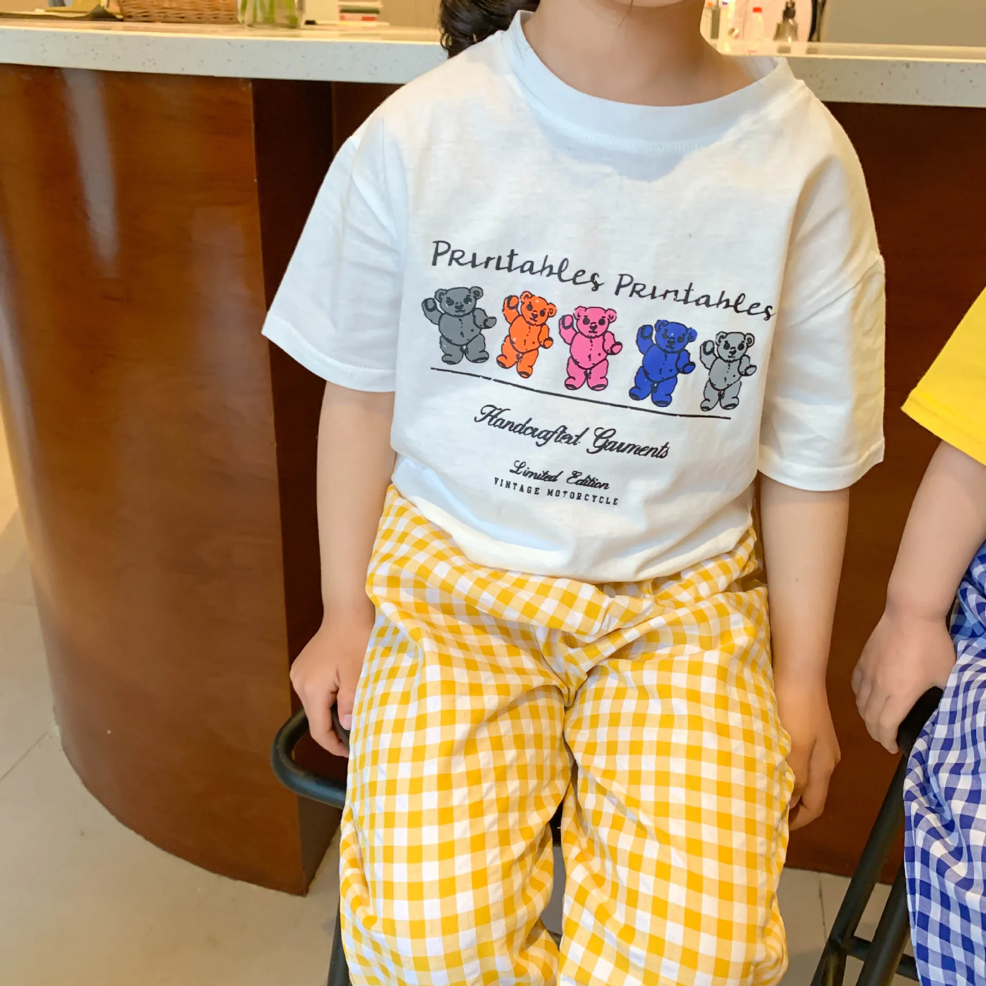 

7328 Children T-shirt Summer 2021 Short Sleeve Baby Girl Tops Children's Round Neck Cartoon Bear T Shirt Children Clothes