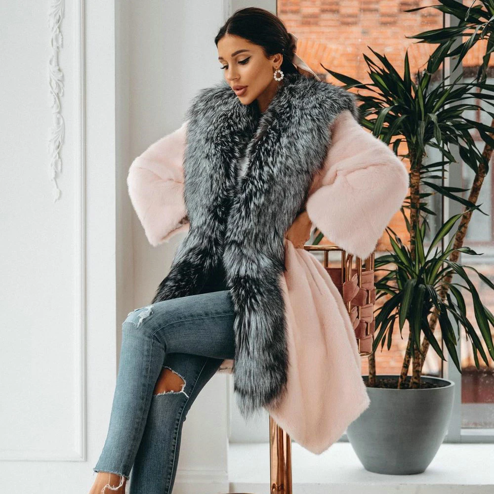 

Pink Color Natural Women Mink Fur Coats with Silver Fox Fur Long Collar Winter Fashion 2021 New Full Pelt Mink Fur Coat Genuine